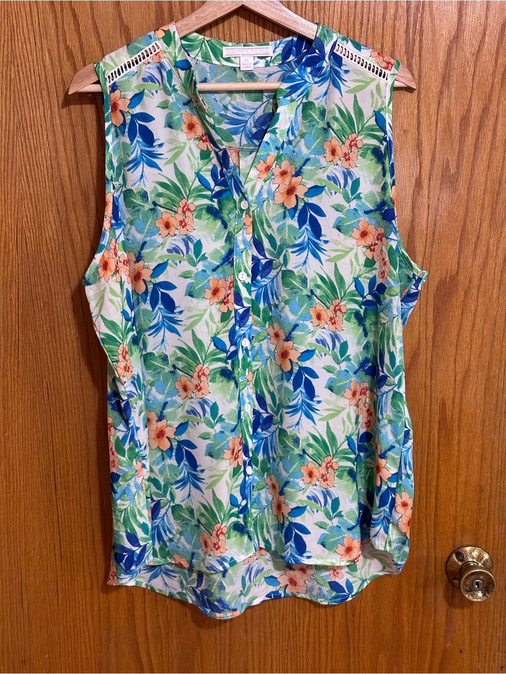 Juniper+Lime Sleeveless Floral‎ Button-Up Blouse sz xl